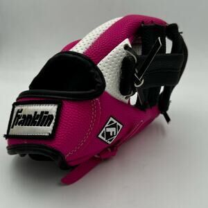 Franklin Youth T-Ball/Baseball Glove | RTP 8.N | 8.5” |‎ Right Hand Thrower Pink